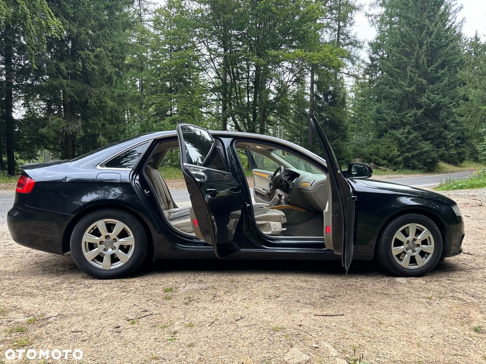 Audi A4 Limousine - 22