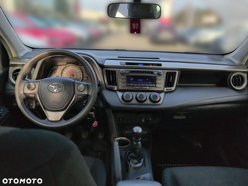 Toyota RAV4 2.0 D-4D Active 4x2 - 11