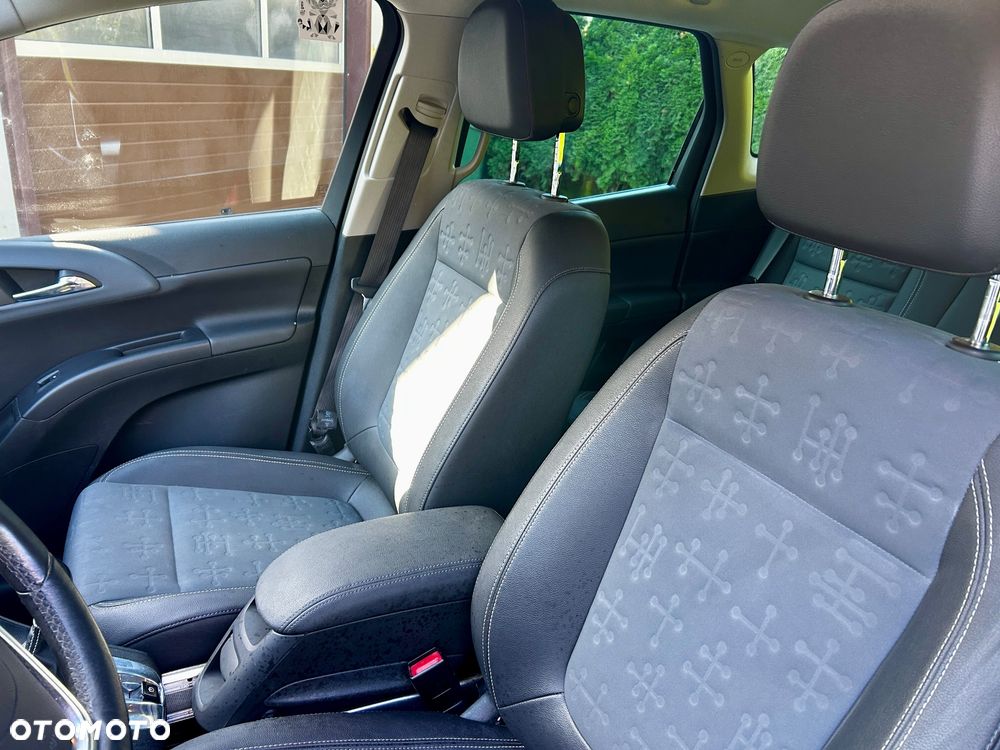 Opel Meriva - 14