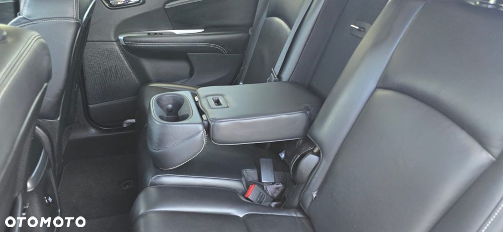 Fiat Freemont 2.0 Multijet 16V DPF Automatik Allrad Lounge - 24