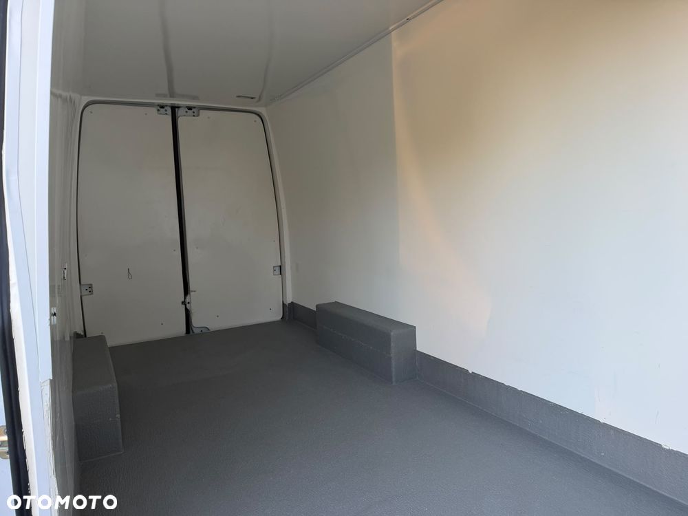 Mercedes-Benz Sprinter 315 Long PIĘKNY Webasto L3H2 Automat Chłodzenie i Ogrzewanie -20 / +20 stopni Pierwszy właściciel - 16