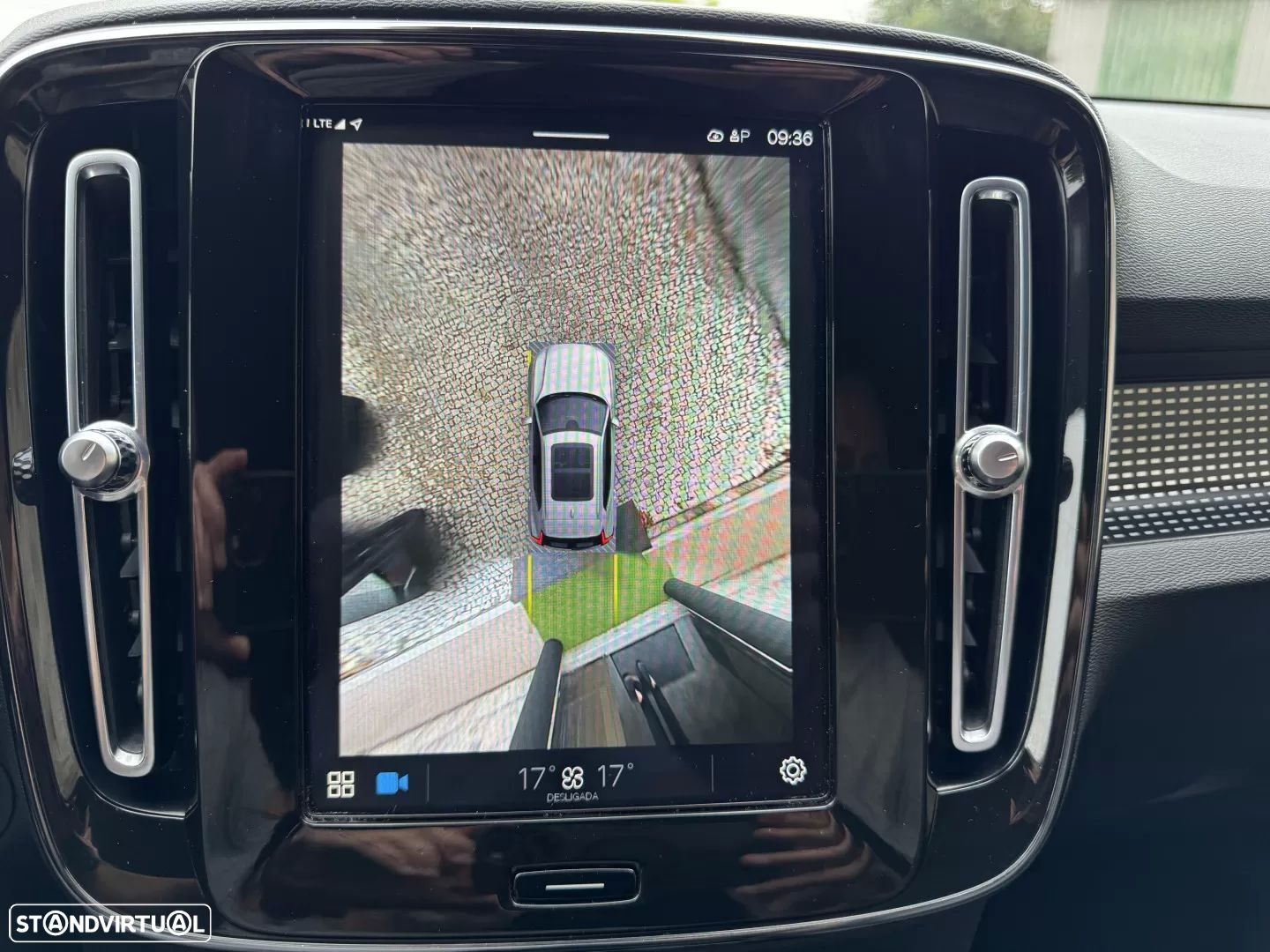 Volvo XC 40 P8 AWD Recharge RDesign - 12