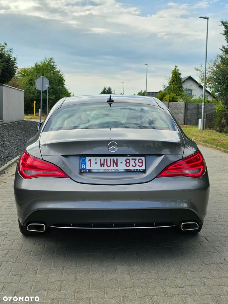 Mercedes-Benz CLA 200 CDI AMG Line - 10