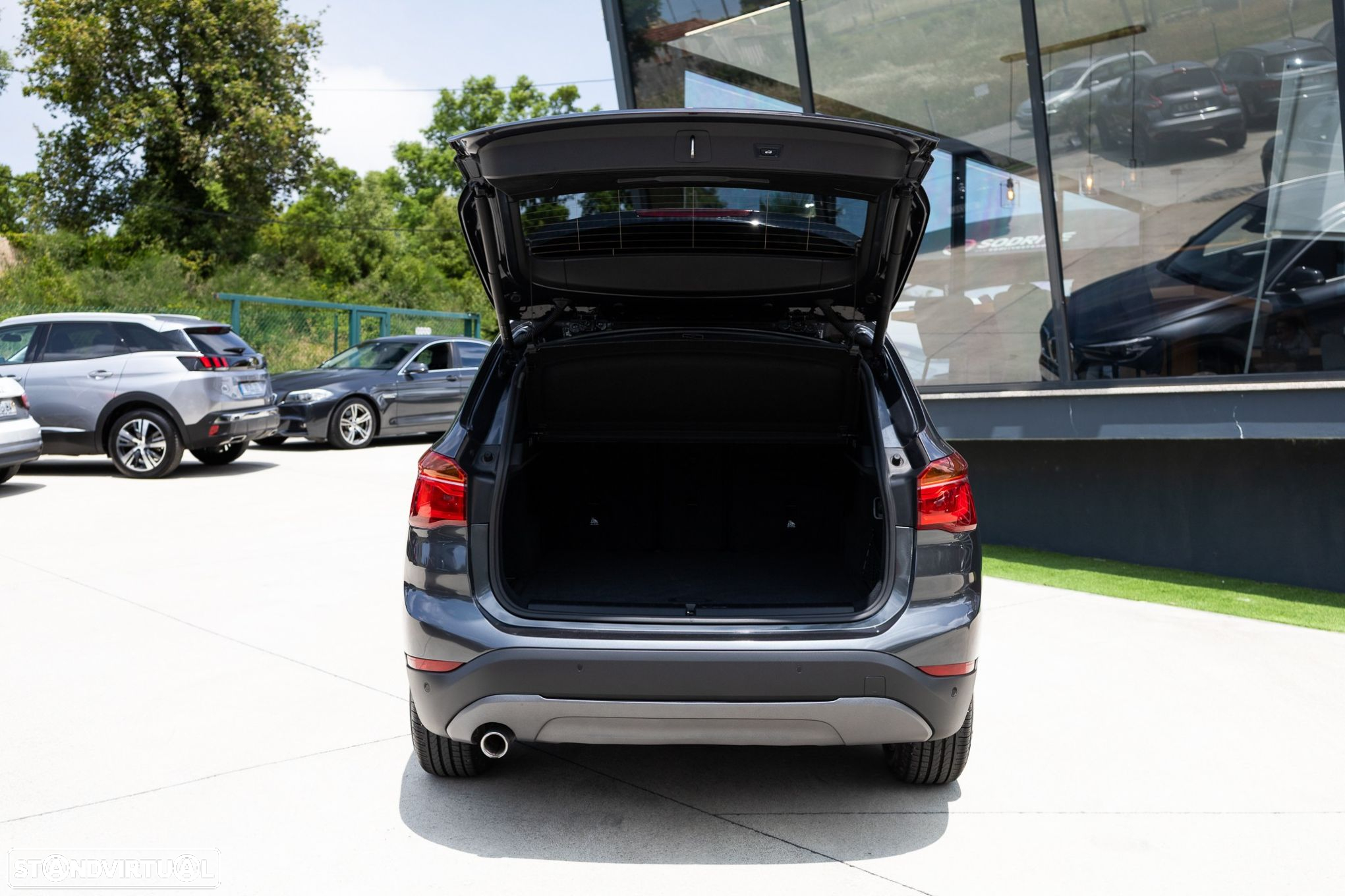 BMW X1 - 33
