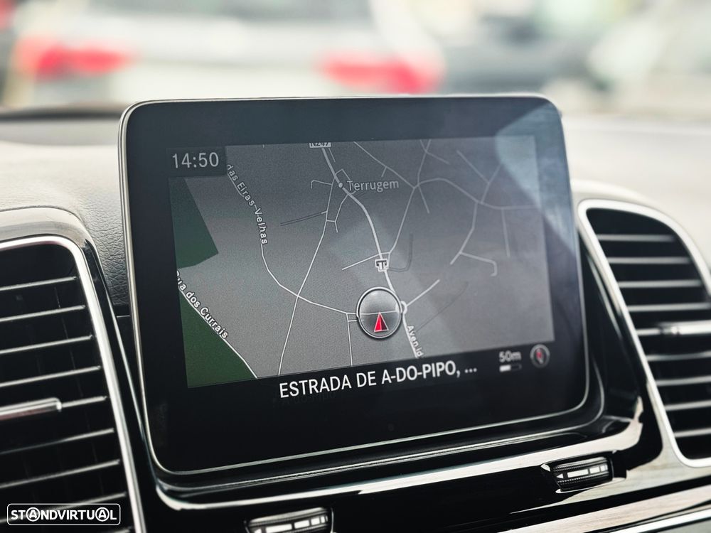 Mercedes-Benz GLE 250 d 4Matic 9G-TRONIC AMG Line - 13