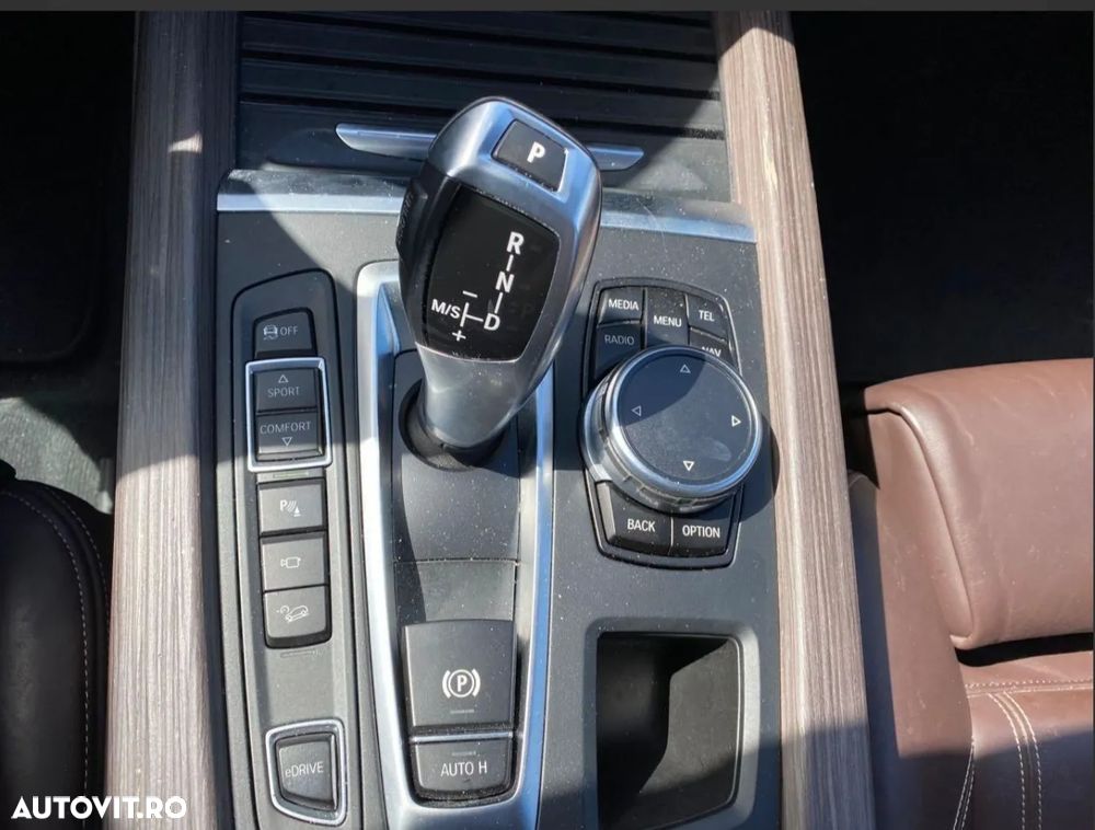 BMW X5 xDrive40e - 12