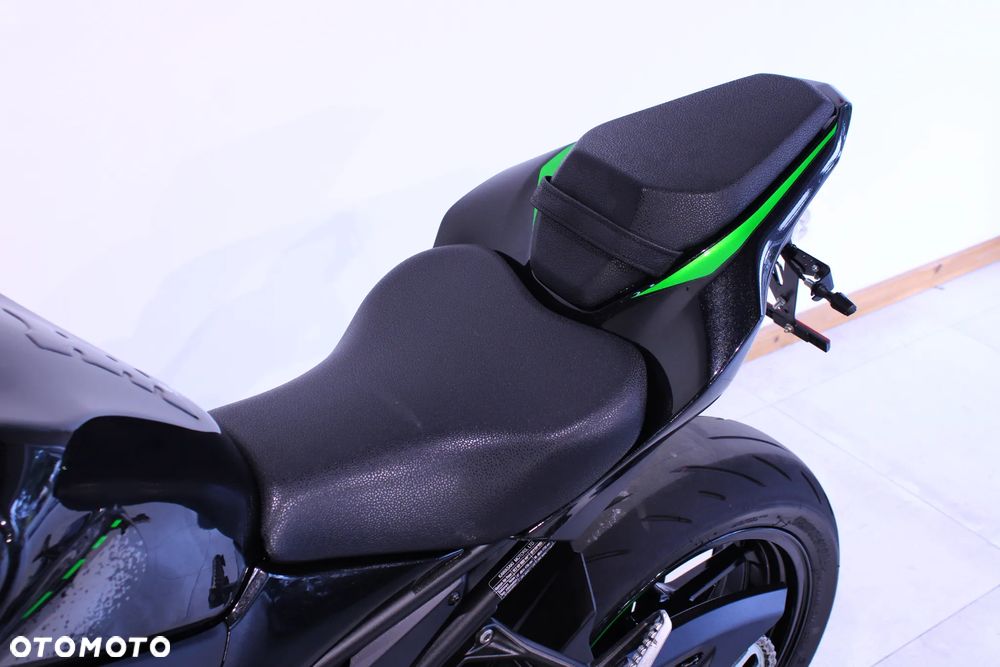 Kawasaki Z 900 - 15