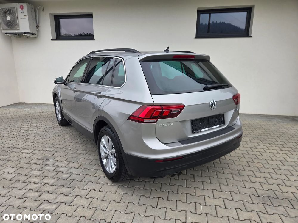 Volkswagen Tiguan - 3