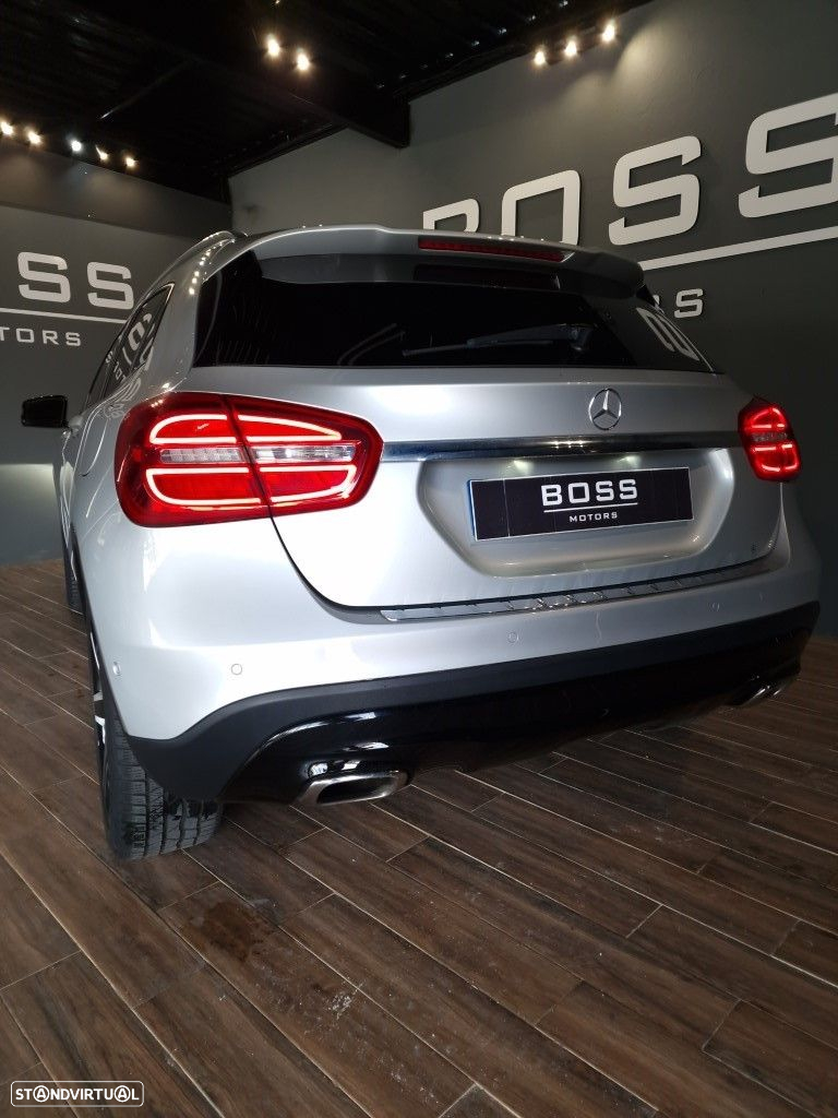 Mercedes-Benz GLA 200 CDi Urban Aut. - 17