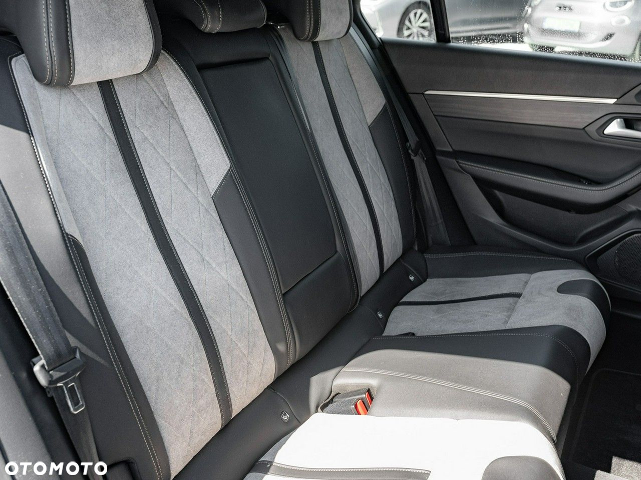 Peugeot 508 1.6 PureTech HYbrid PHEV GT Pack S&S EAT8 - 32