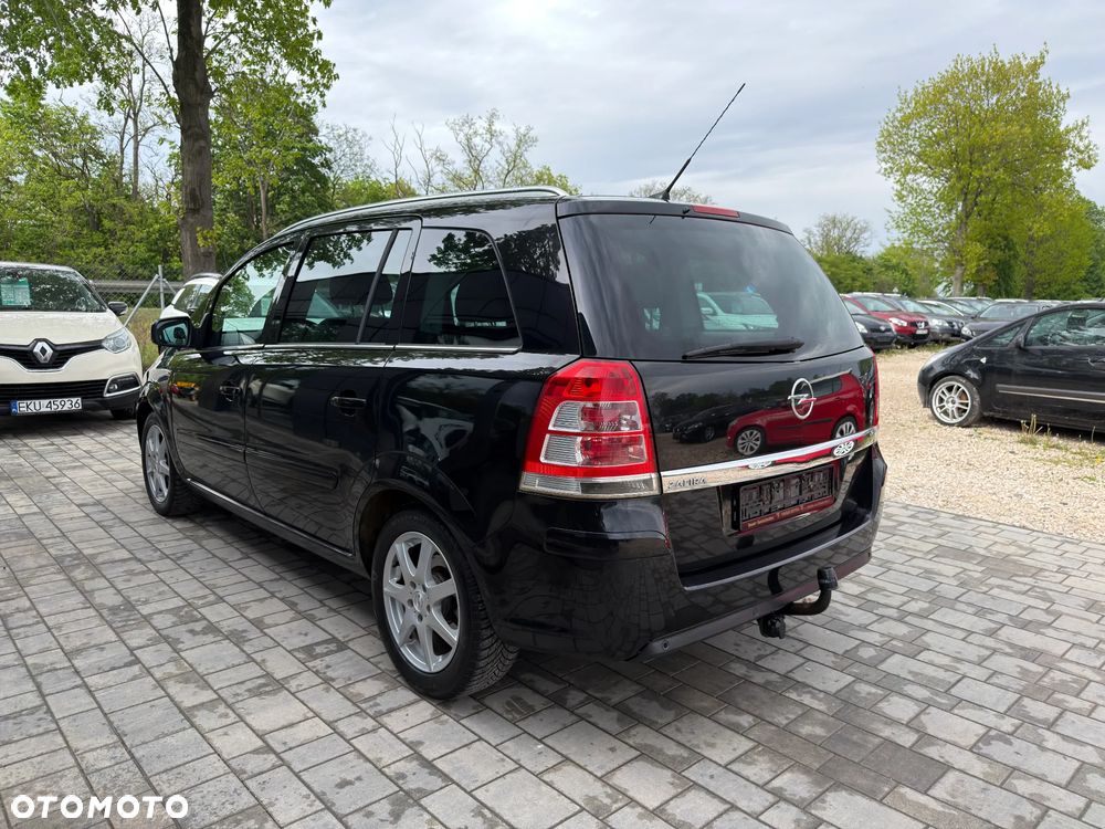 Opel Zafira 1.8 Cosmo - 4