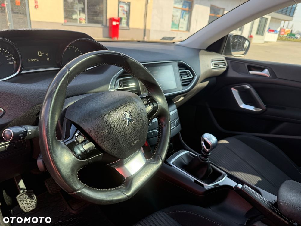 Peugeot 308 1.6 e-HDi Active STT - 19