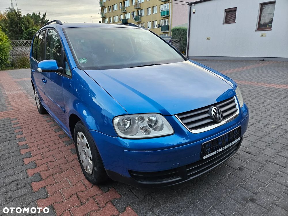 Volkswagen Touran - 2