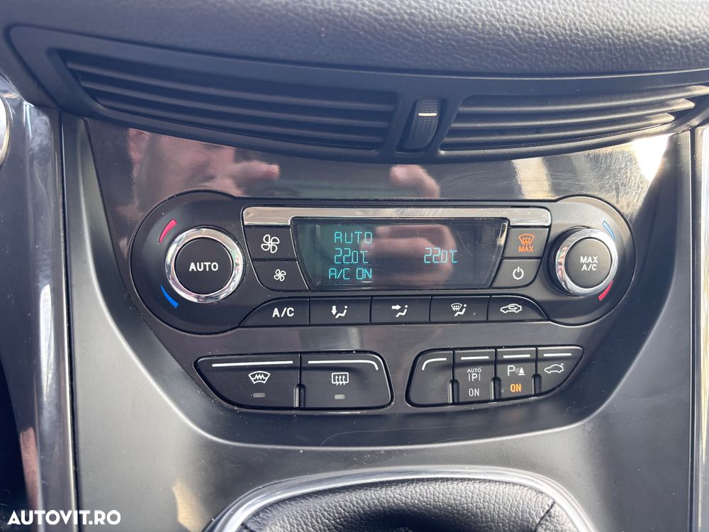 Ford Kuga 2.0 TDCi 4WD Titanium - 15