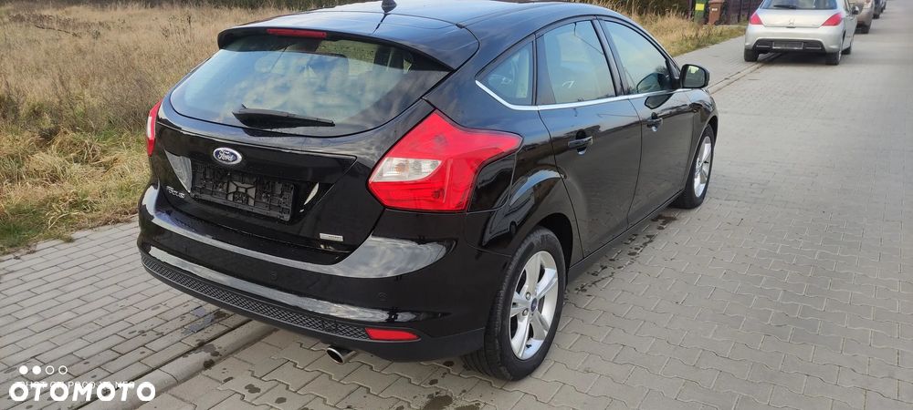 Ford Focus 1.6 EcoBoost Titanium - 4