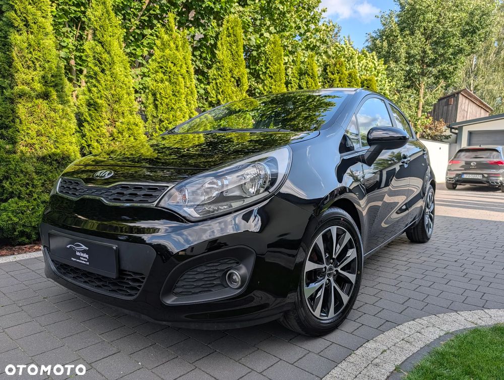 Kia Rio - 3