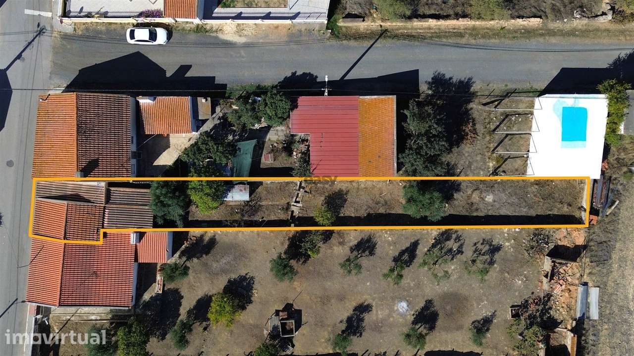 Moradia T1 inserida em lote com 330m2  para renovar em Ermidas Sado - Grande imagem: 2/21