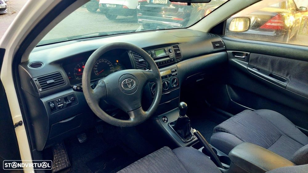 Toyota Corolla 2.0 D-4D - 8