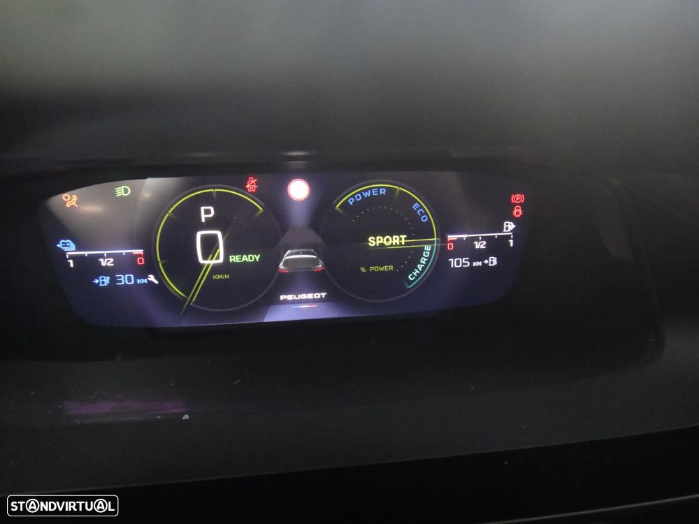 Peugeot 308 180 e-EAT8 GT - 32