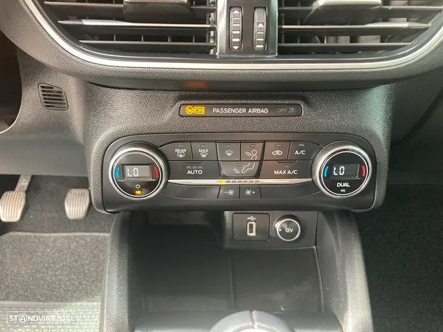 Ford Focus 1.5 TDCi Titanium - 25