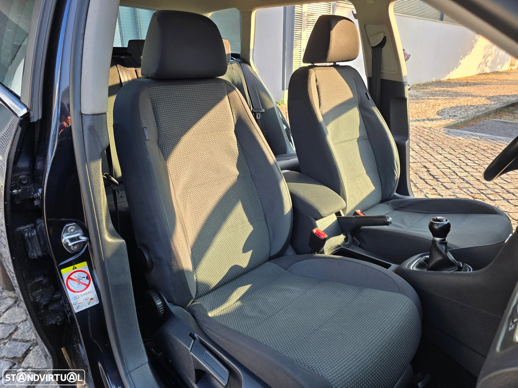 VW Golf Variant 1.6 TDi Confortline - 12