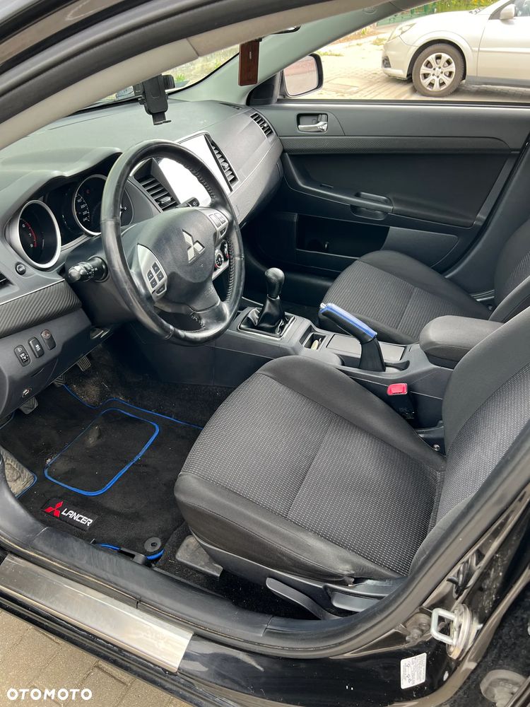 Mitsubishi Lancer 1.6 Intense - 35