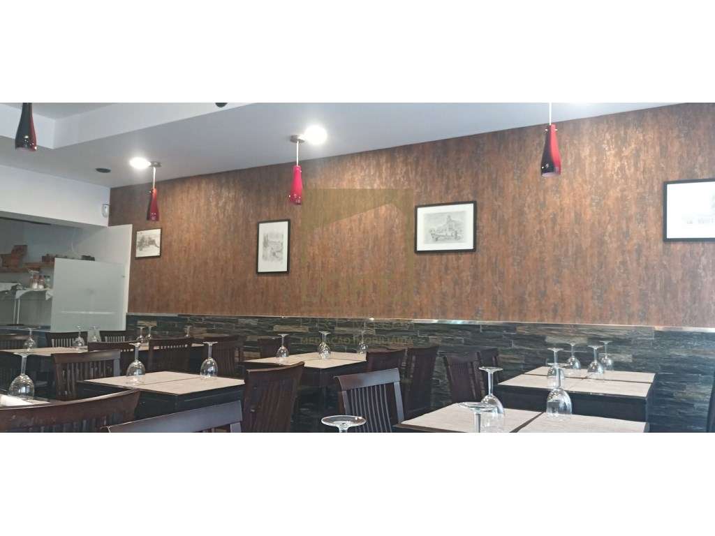 Famoso Restaurante Centro Guimarães- OPORTUNIDADE TRESPASSE - Grande imagem: 5/7