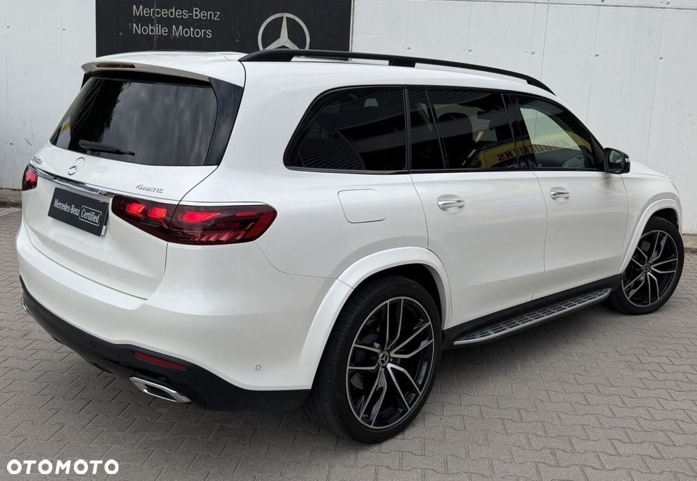 Mercedes-Benz GLS - 13