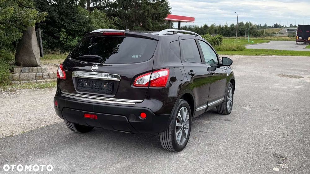 Nissan Qashqai 2.0 dCi 4x4 Tekna - 23