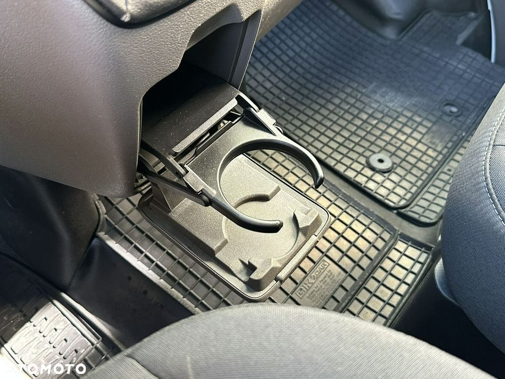 Ford Transit - 30