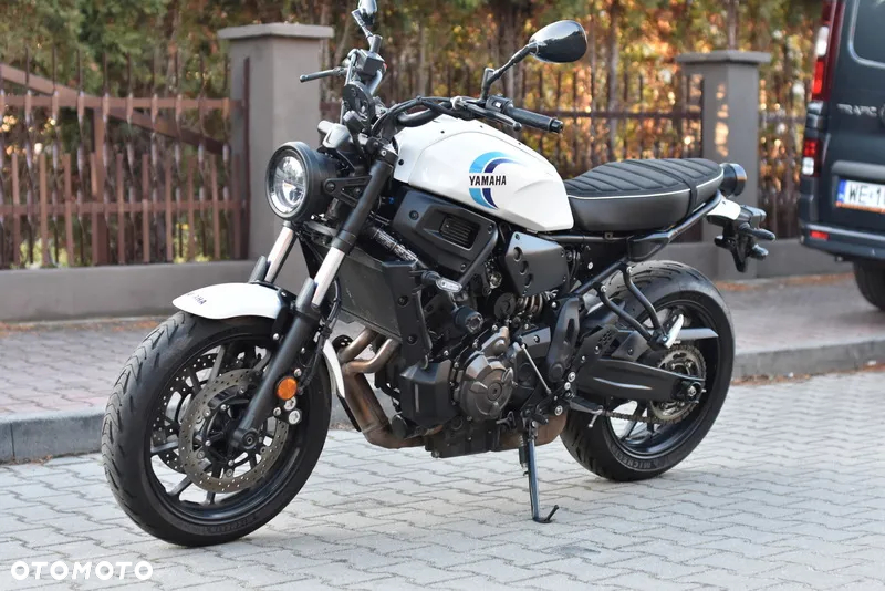 Yamaha XSR - 20