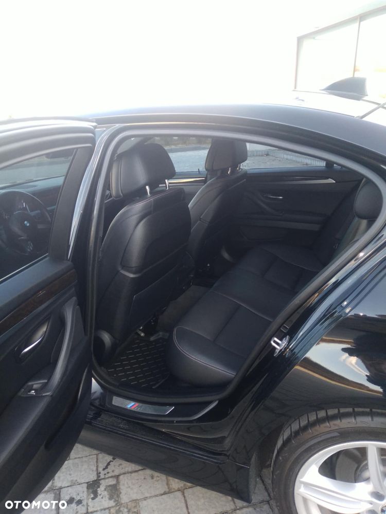 BMW Seria 5 535i - 13