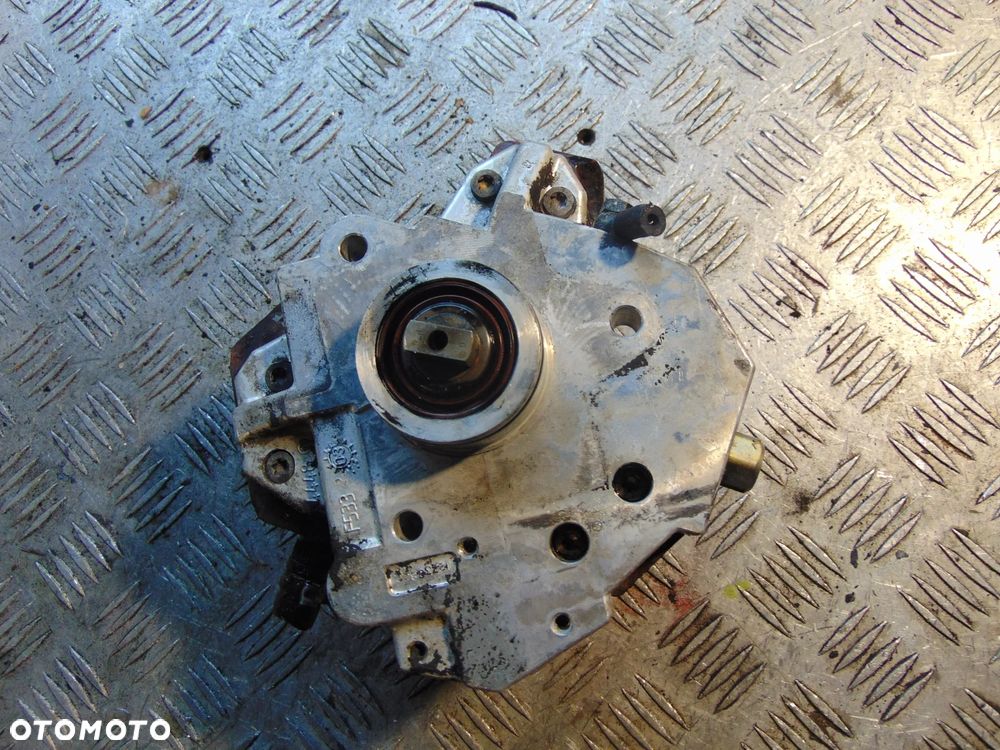 Pompa wtryskowa volvo 2,4 d5 8689590/91 cema sztuka - 6