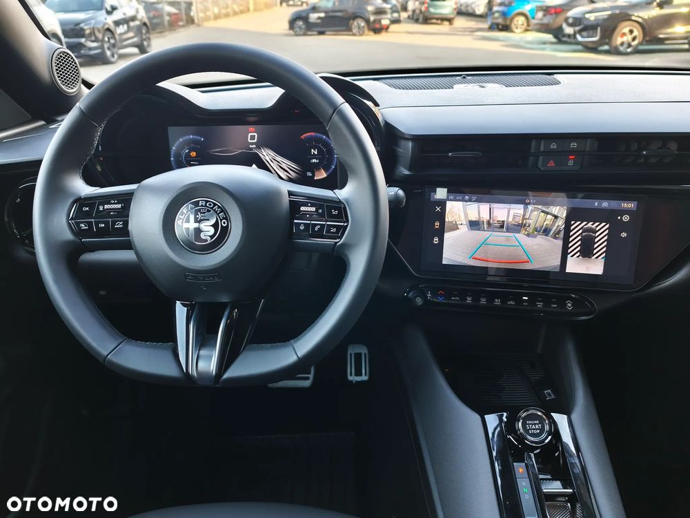 Alfa Romeo Junior 1.2 VGT Ibrida Ti - 27