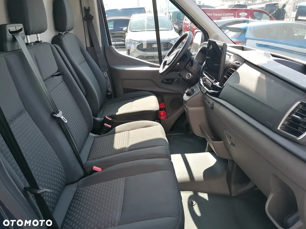 Ford TRANSIT VAN - 12