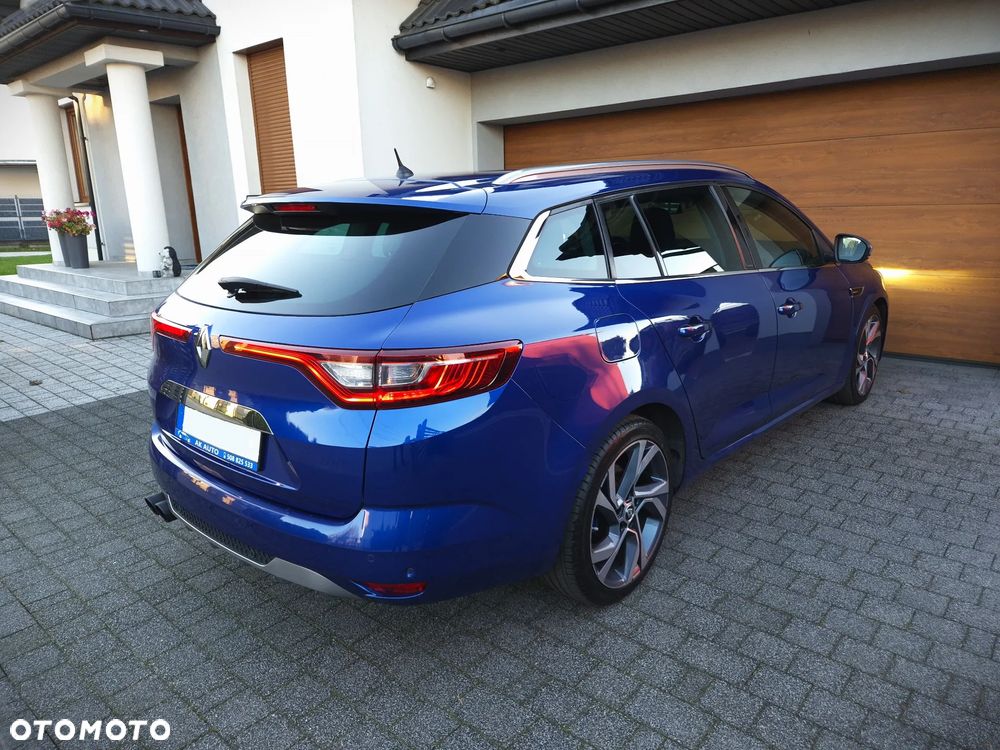 Renault Megane ENERGY TCe 205 EDC GT - 13