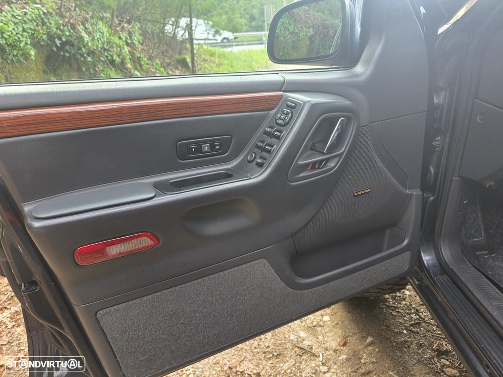 Jeep Grand Cherokee 5.2 Limited - 15