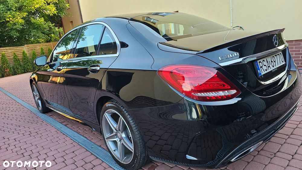 Mercedes-Benz Klasa C 300 7G-TRONIC - 6