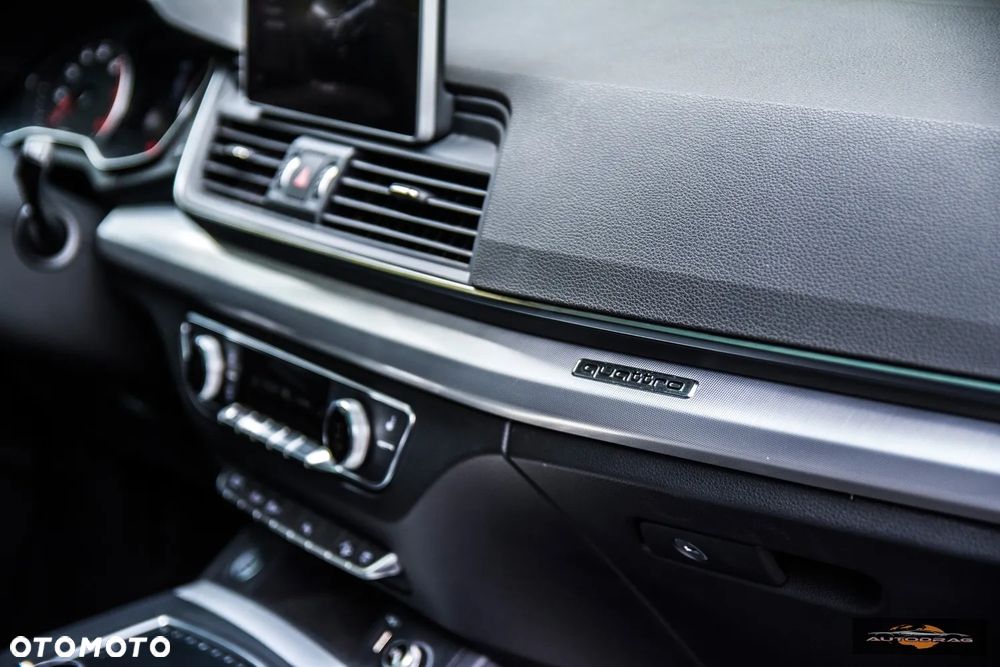 Audi Q5 2.0 TFSI Quattro Design S tronic - 27