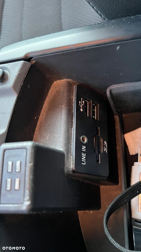 Ford Kuga ver-2-0-tdci-4x4-trend - 28