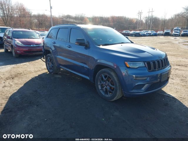 Jeep Grand Cherokee - 1