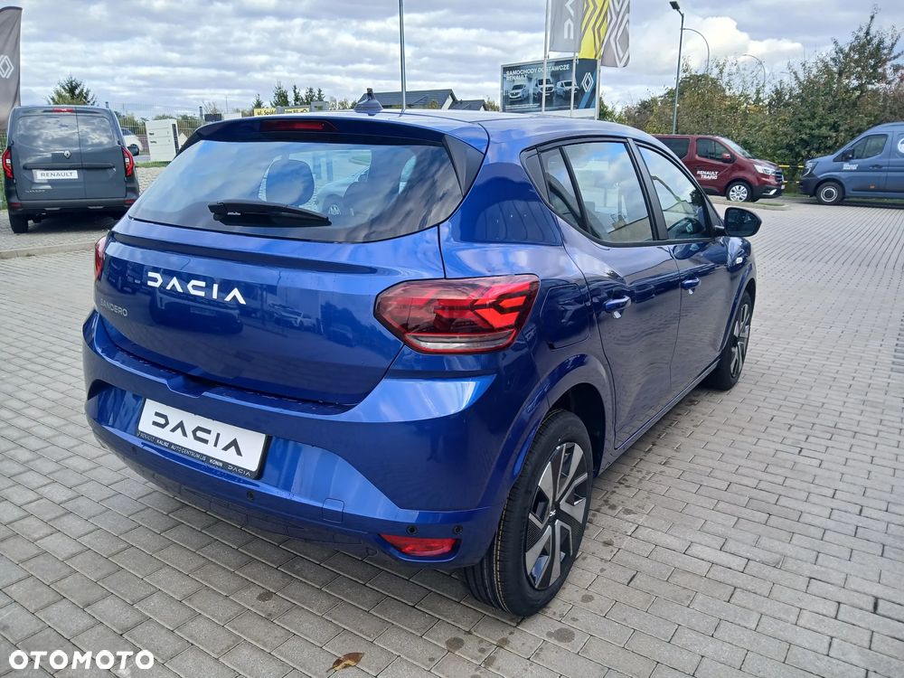 Dacia Sandero - 3