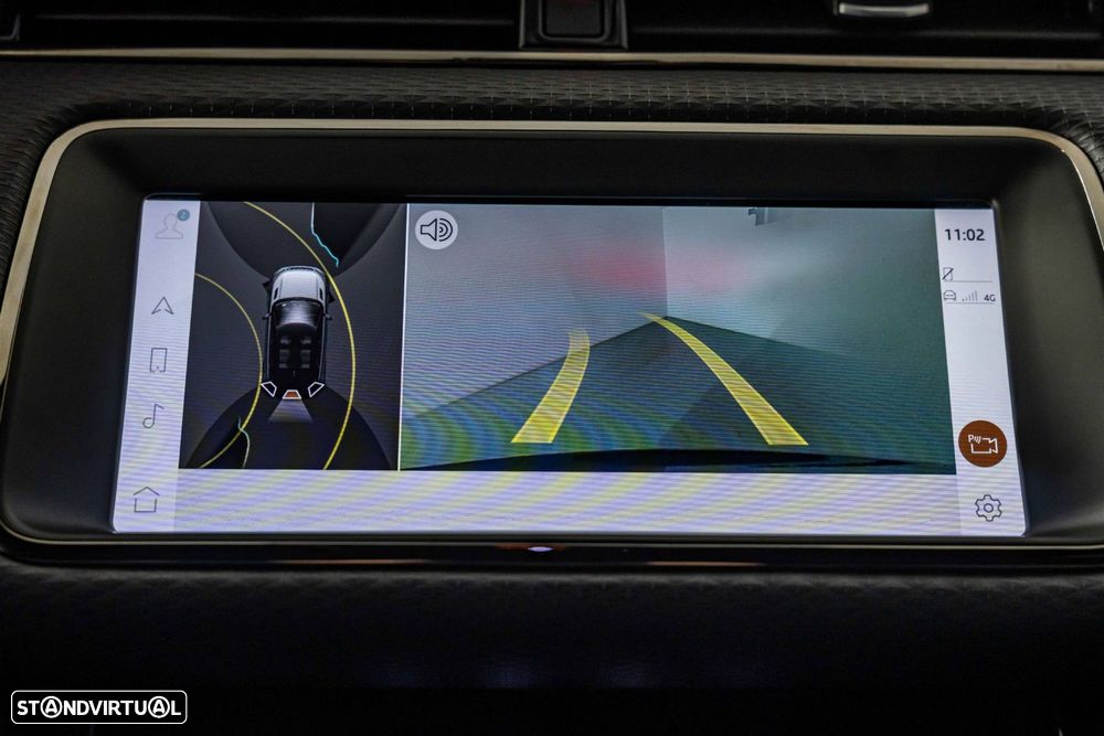 Land Rover Range Rover Evoque 1.5 P300e AWD Auto - 24