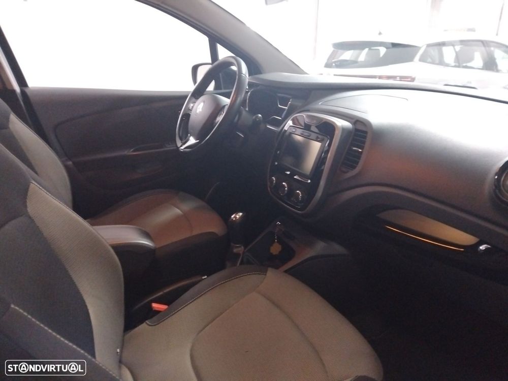 Renault Captur 1.5 dCi - 7