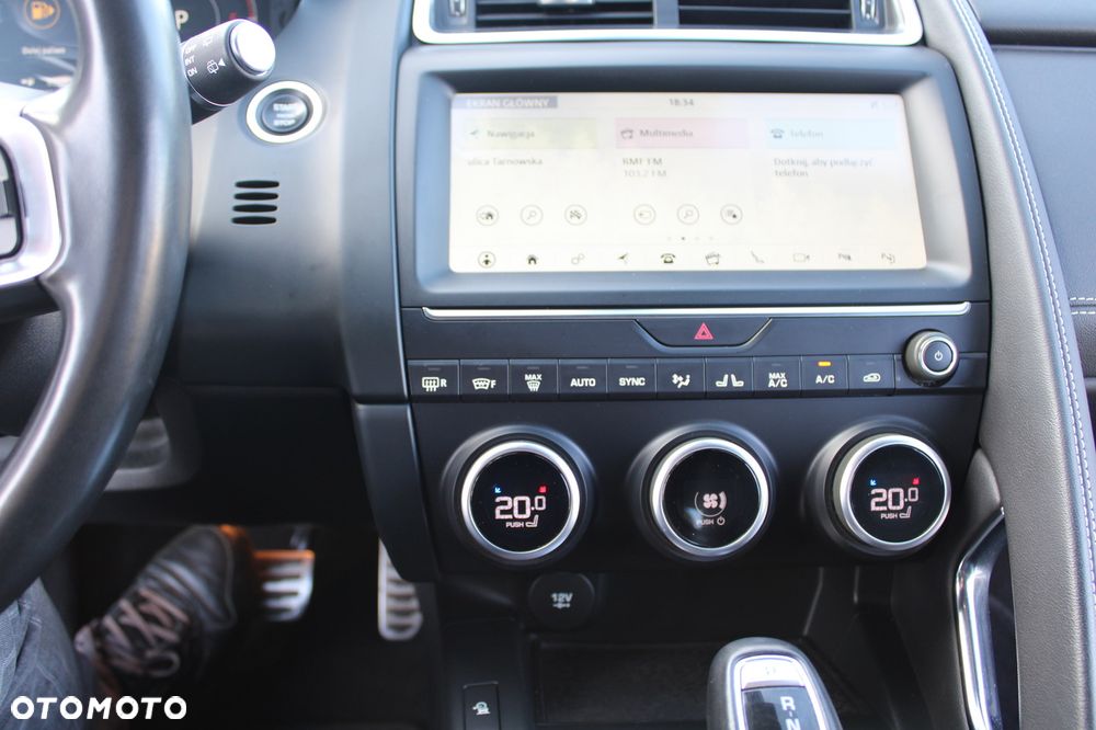 Jaguar E-Pace D240 AWD R-Dynamic SE - 29