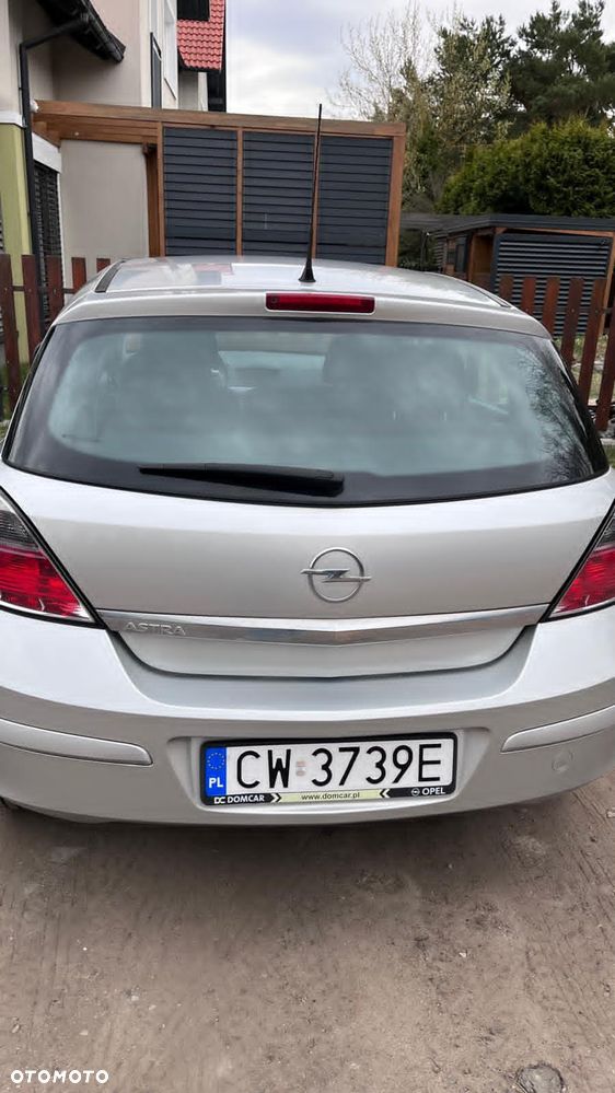 Opel Astra - 2