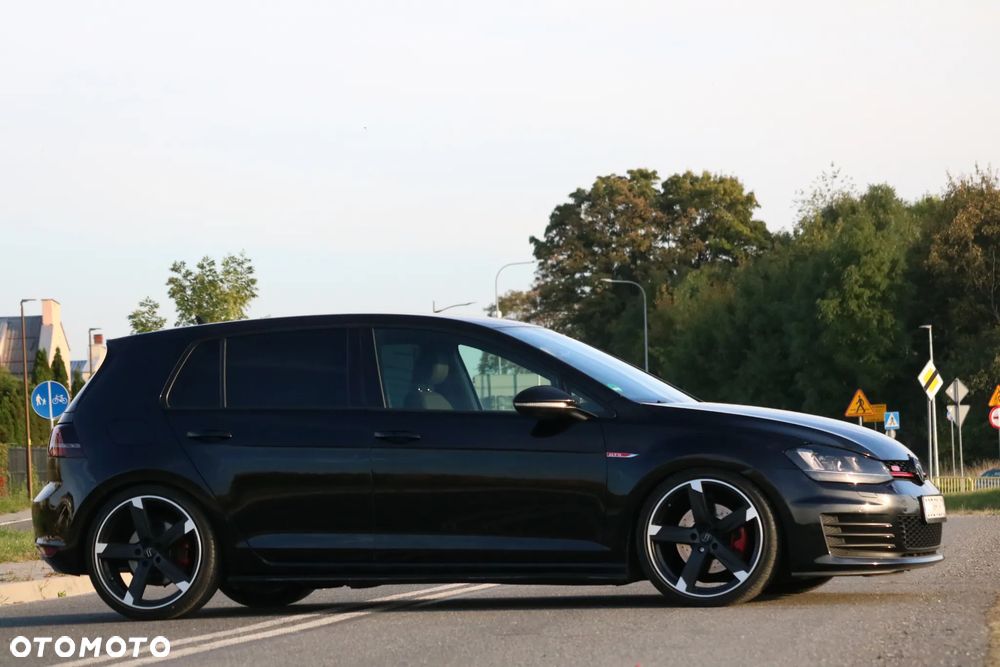 Volkswagen Golf 2.0 TDI BMT GTD DSG - 19