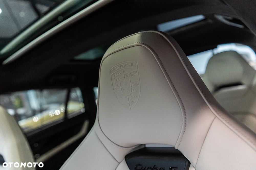 Porsche Panamera Turbo S E-Hybrid PHEV - 30