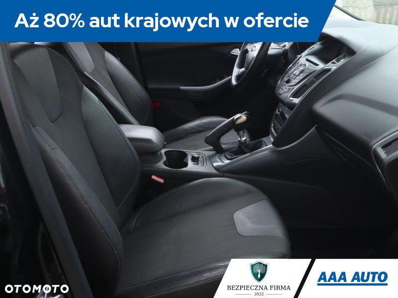 Ford Focus SW - 11