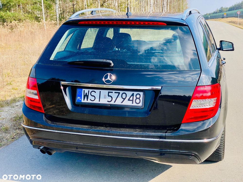 Mercedes-Benz Klasa C 180 CGI Automatik BlueEFFICIENCY Avantgarde - 15
